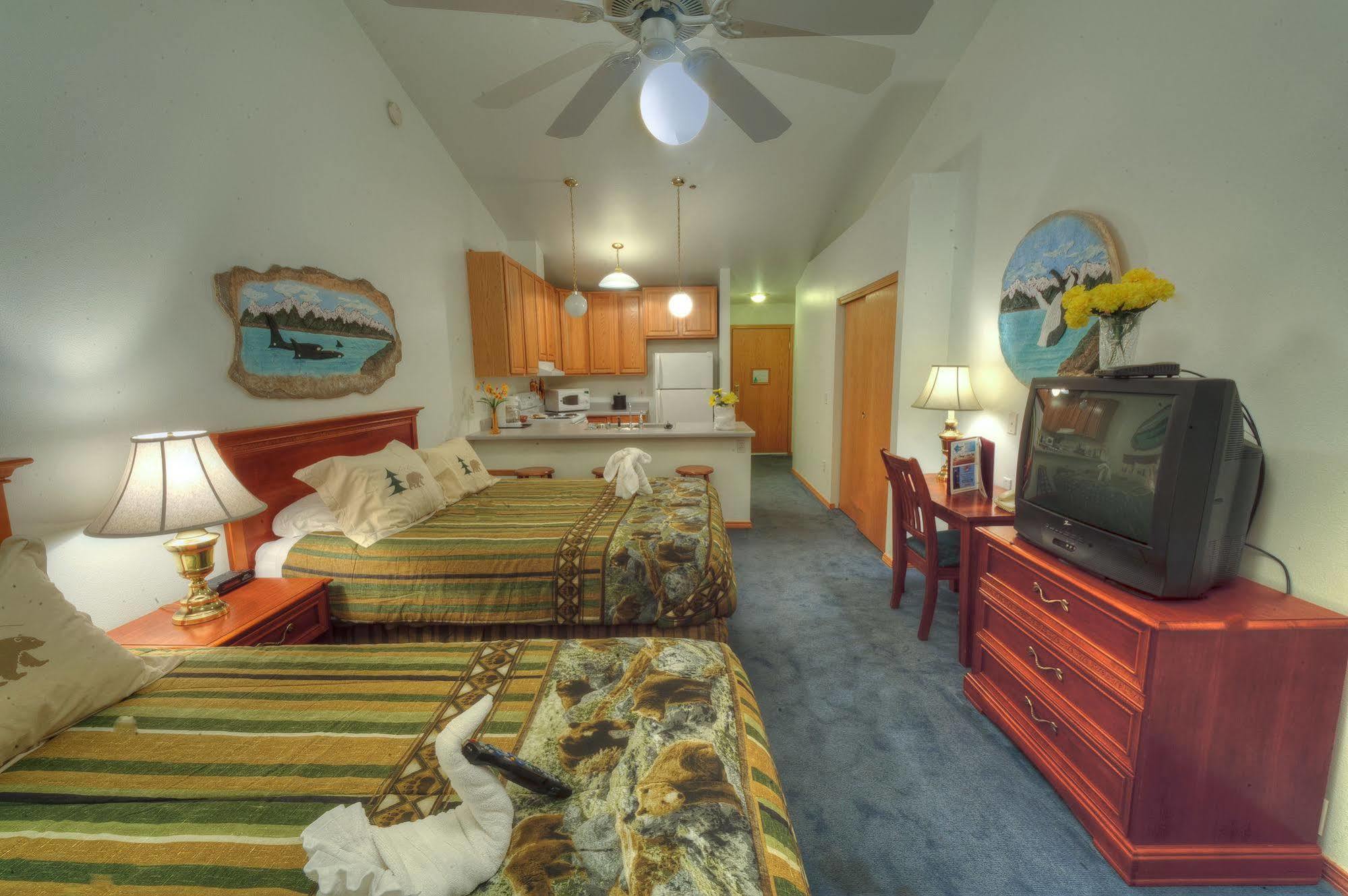 Frontier Suites Hotel In 朱诺 外观 照片